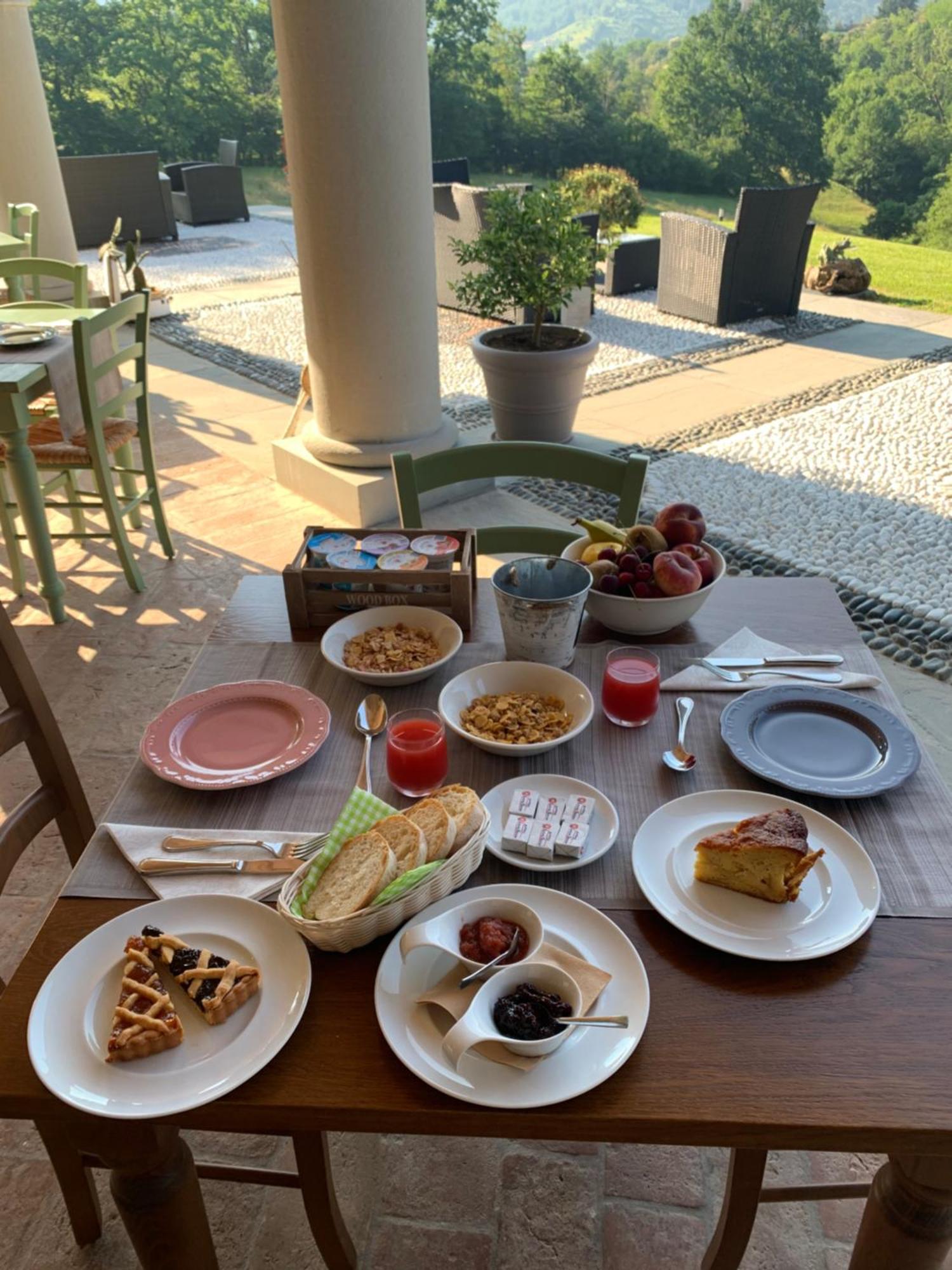 Agriturismo Grammelot Сарніко Екстер'єр фото